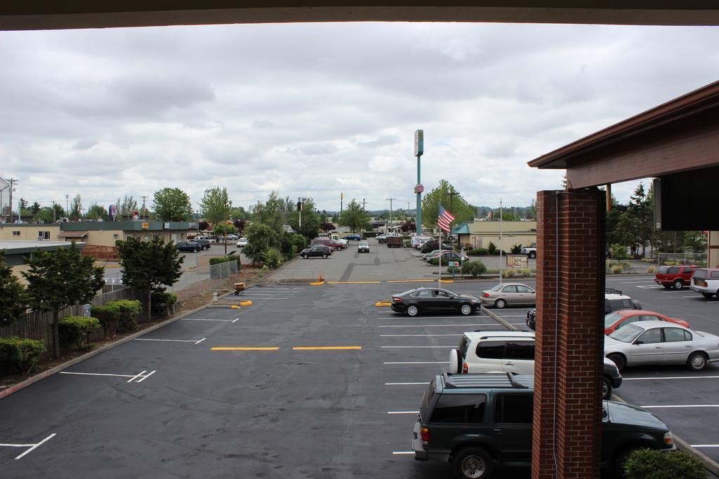 Kings Motor Inn ไฟฟ์ ภายนอก รูปภาพ